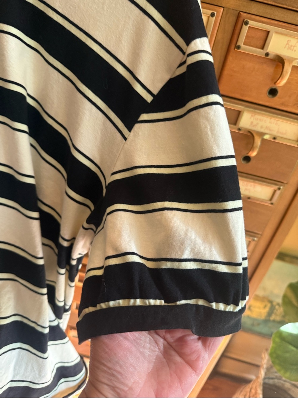 Dokotoo 2X Striped Crewneck Tee - Black & Cream stretch - Picture 11 of 11